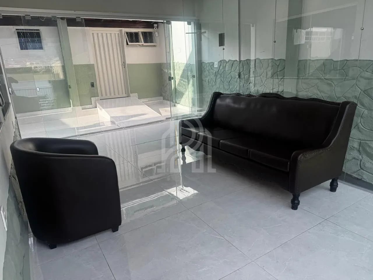 Comercial Nossa Senhora da Abadia — foto 3