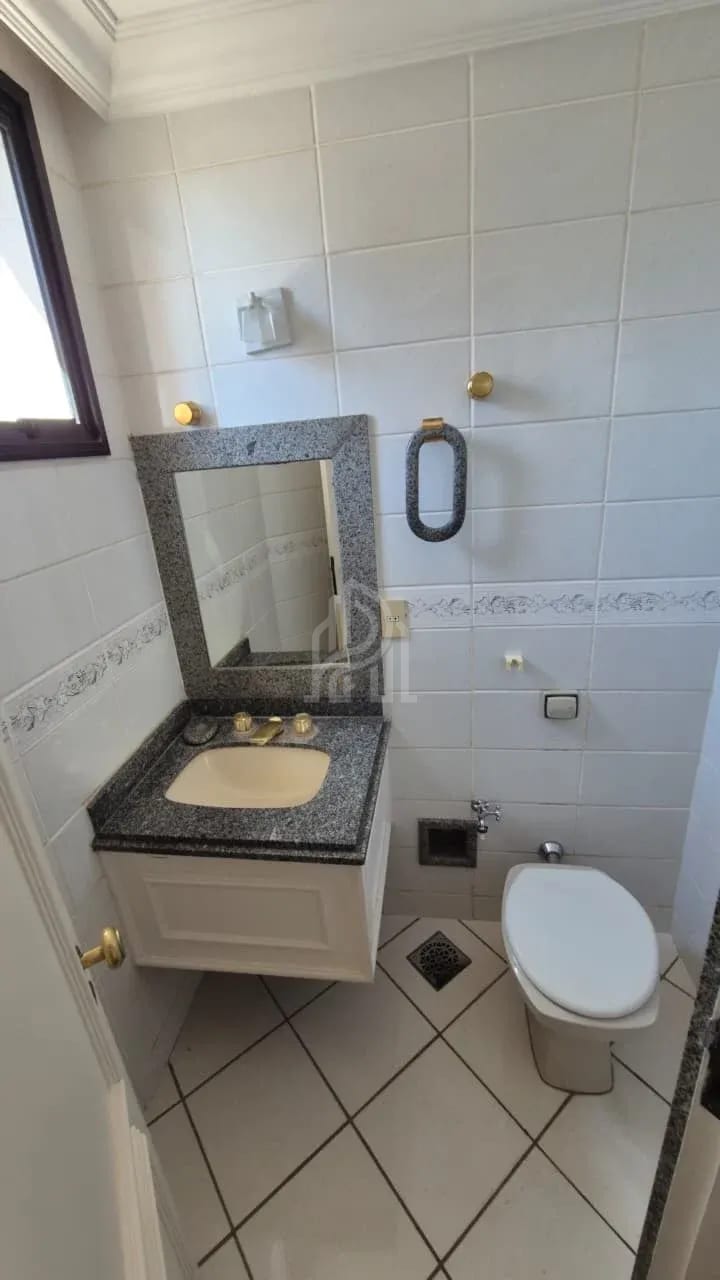 Apartamento no condomínio Edifício Via Frattina — foto 3