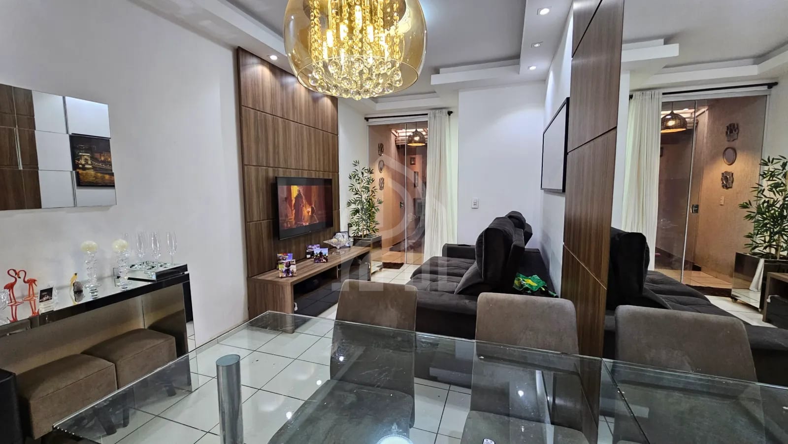 Apartamento no condomínio Cond. Residencial Das Camélias — foto 2